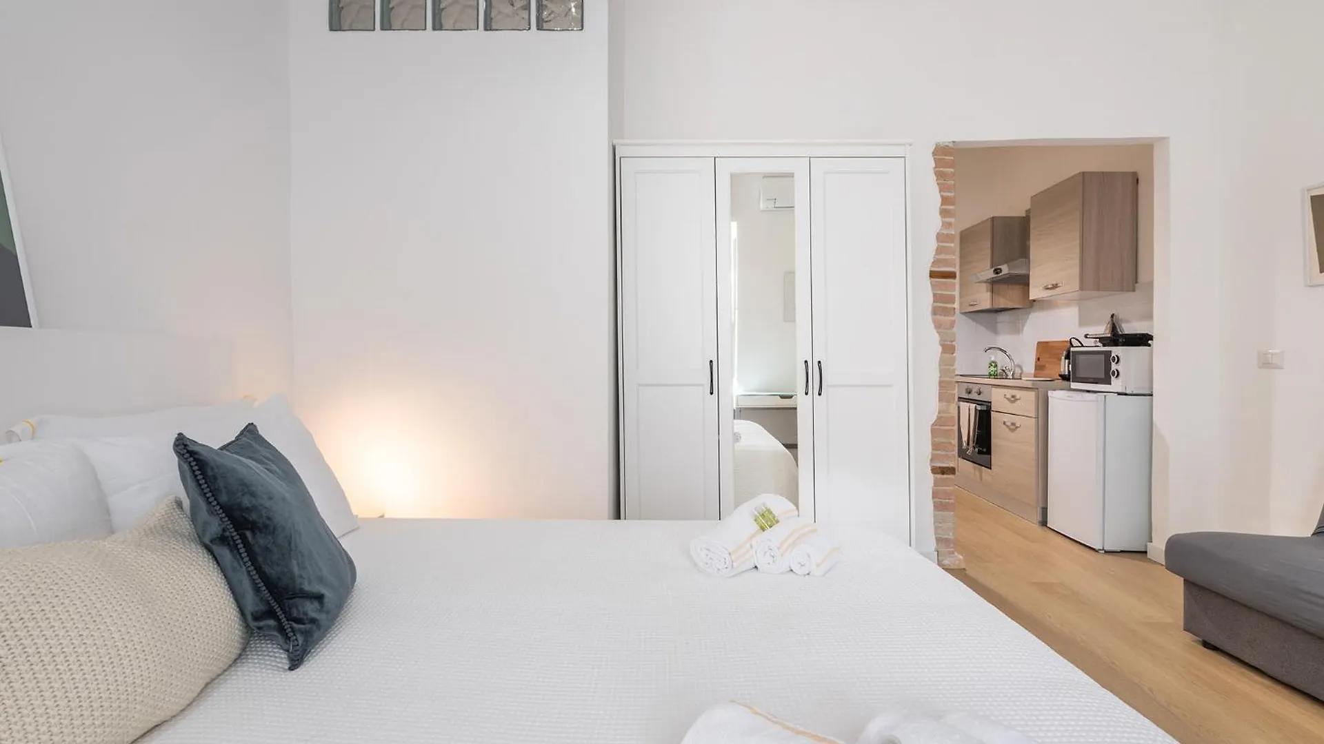 New Sandalia House - Elicriso Apartment 卡利亚里